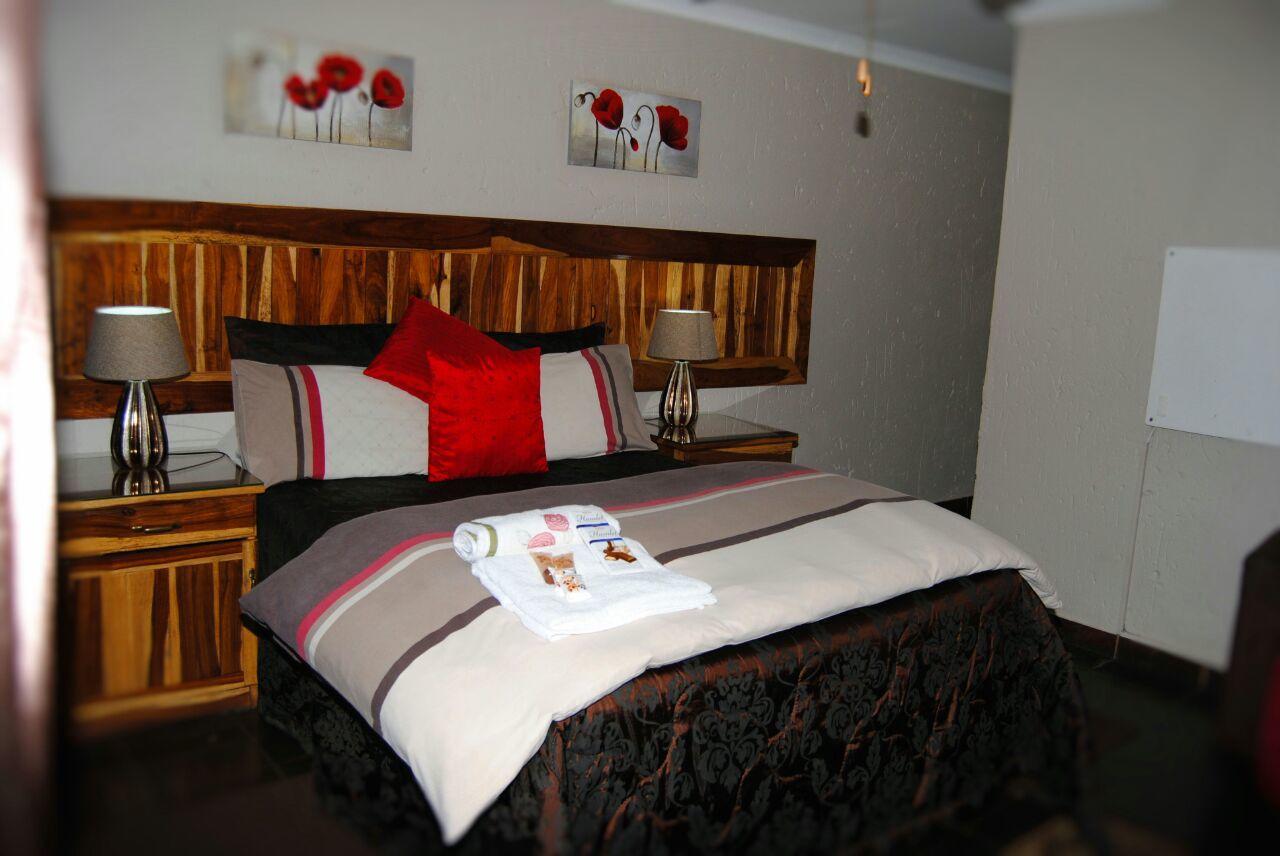 Castle Lodge Boksburg Extérieur photo